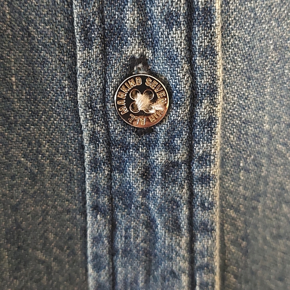 7 For All Man Kind Women's Flared Sleeve Button-Down Denim Shirt NWT Size S - Picture 6 of 12
